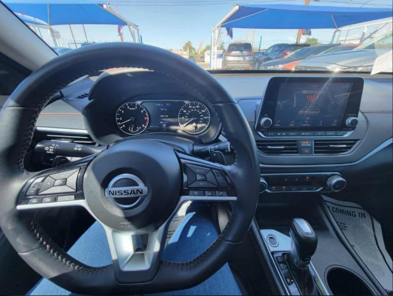 Nissan Altima 2.5 SR 2020