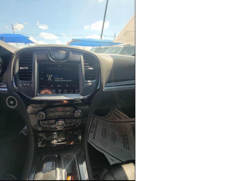 Chrysler 300 S V6 RWD 2019