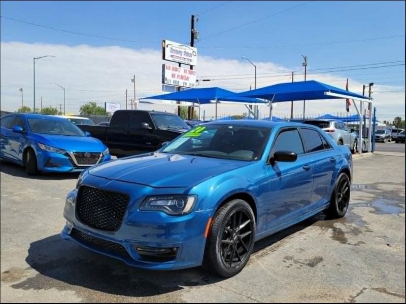Chrysler 300 Touring AWD 2020