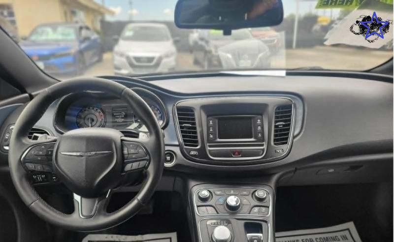 Chrysler 200 S 2015