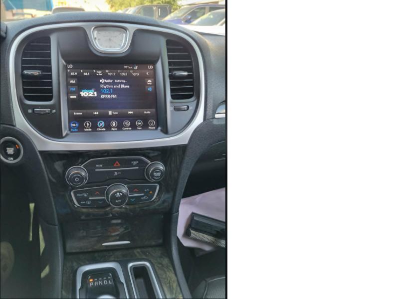 Chrysler 300 Limited AWD 2019