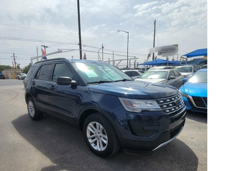 Ford Explorer Base 4WD 2017