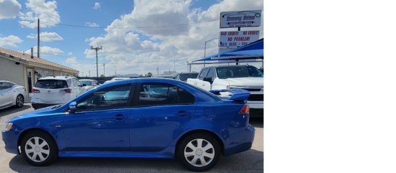 Mitsubishi Lancer ES CVT 2015