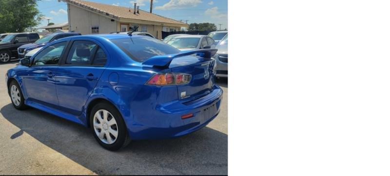 Mitsubishi Lancer ES CVT 2015