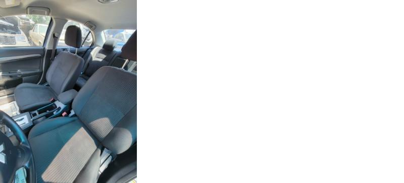 Mitsubishi Lancer ES CVT 2015