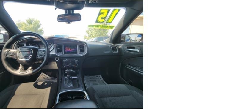 Dodge Charger SE 2015