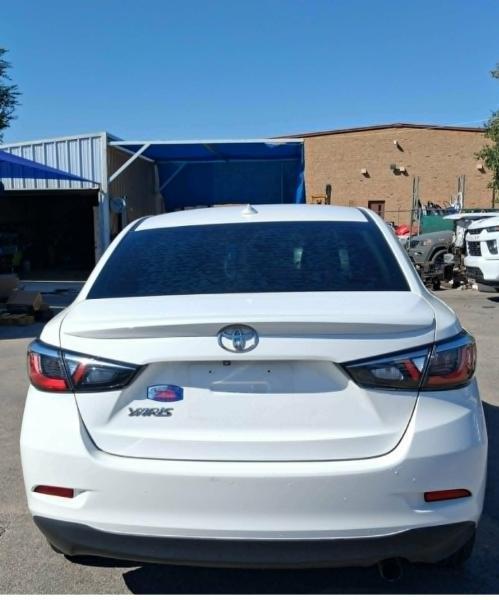 Toyota Yaris L 6M 2020