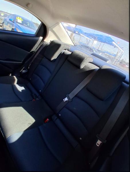 Toyota Yaris L 6M 2020
