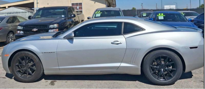 Chevrolet Camaro LS Coupe 2013