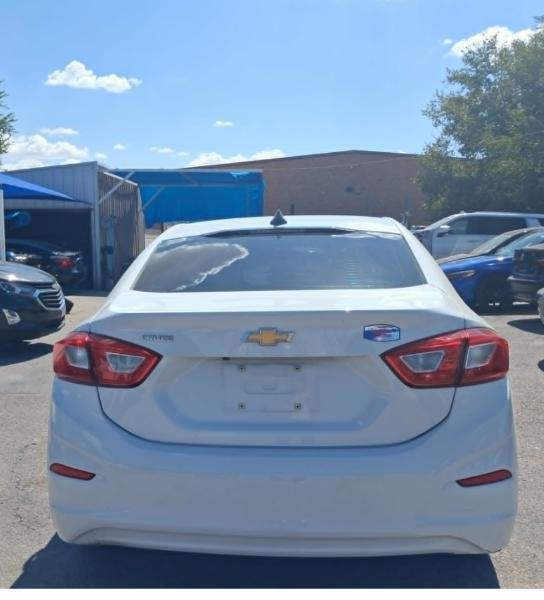 Chevrolet Cruze LS Auto 2018