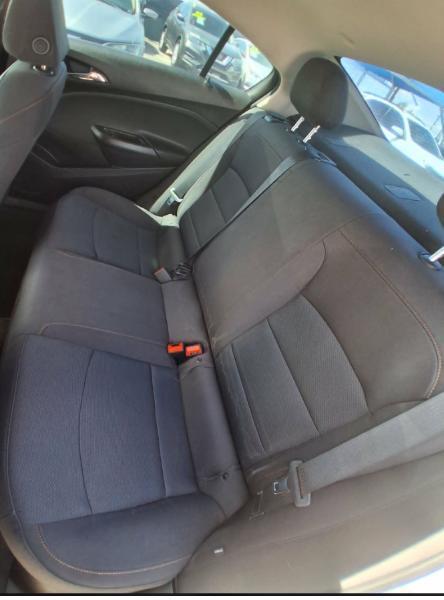 Chevrolet Cruze LS Auto 2018