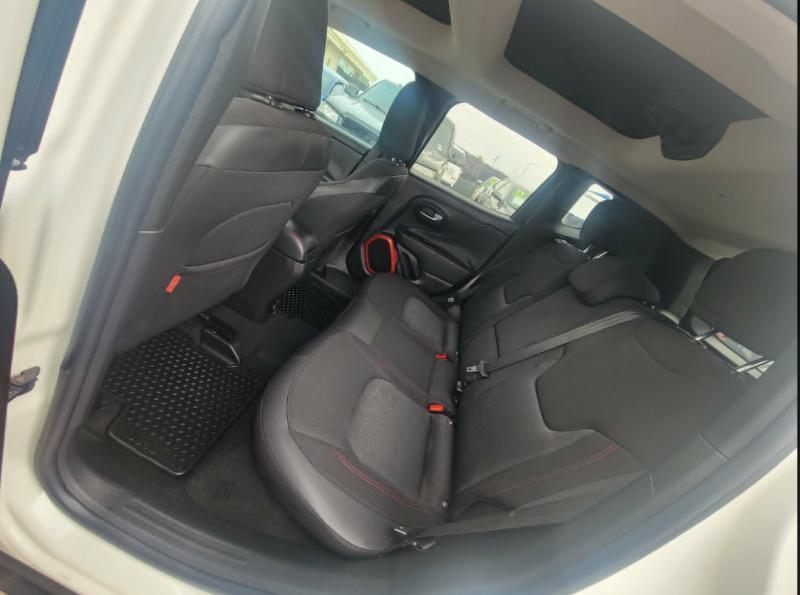 Jeep Renegade Trailhawk 2016