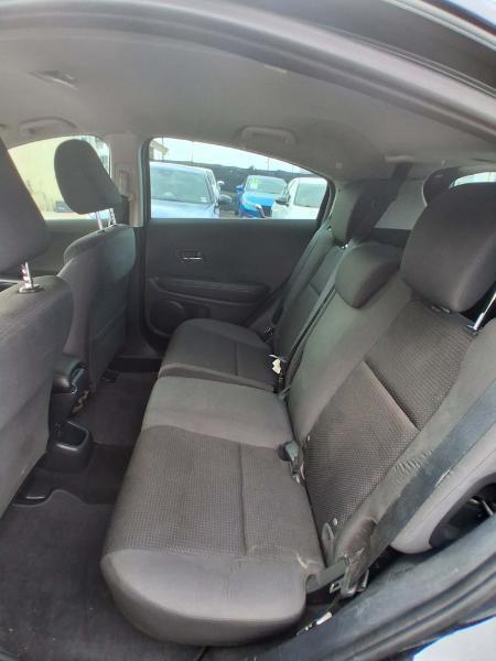 Honda HR-V photo 8