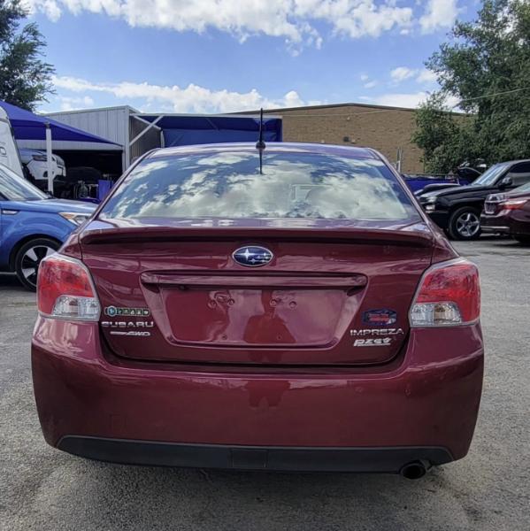 Subaru Impreza 2.0i Premium PZEV 4-Door 2016