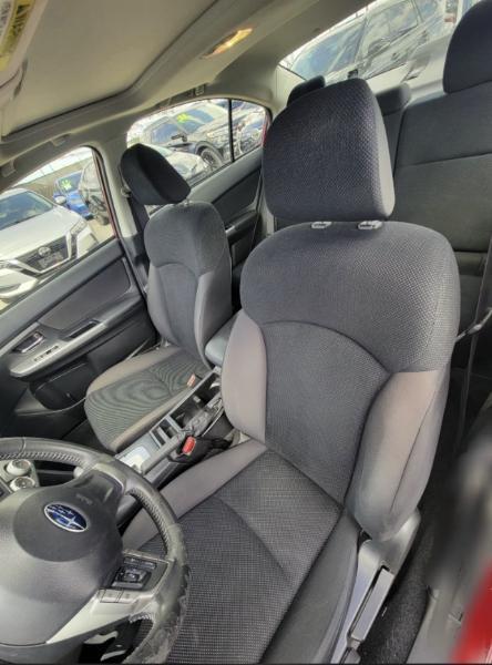 Subaru Impreza 2.0i Premium PZEV 4-Door 2016