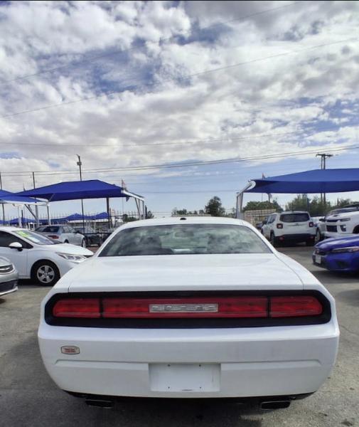 Dodge Challenger SXT 2014