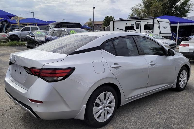 Nissan Sentra S 2022