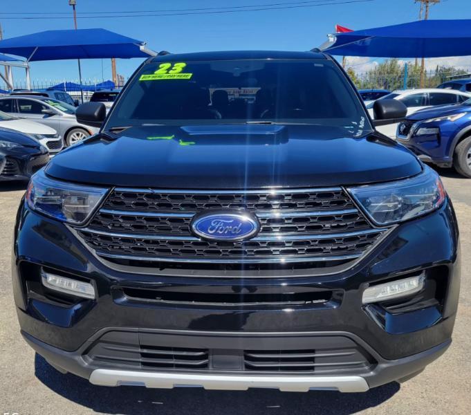 Ford Explorer XLT 2023