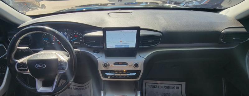 Ford Explorer XLT 2023