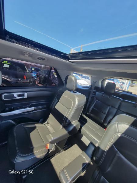 Ford Explorer XLT 2023