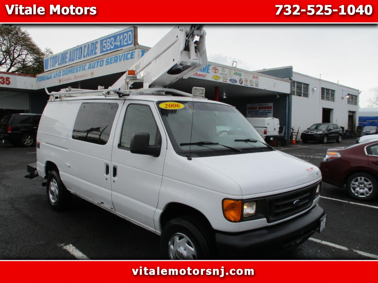 Used 2006 Ford Econoline E350 ALTEC BUCKET VAN , CARGO VAN for Sale in