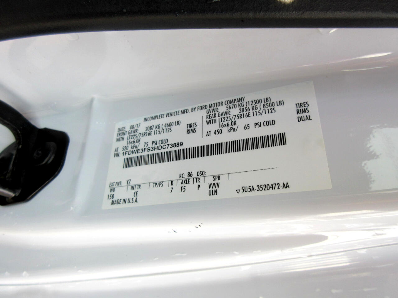 Ford E-Series Cutaway  2017