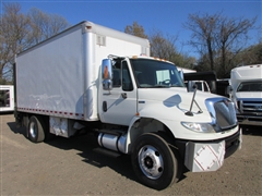 2013 International 4400 