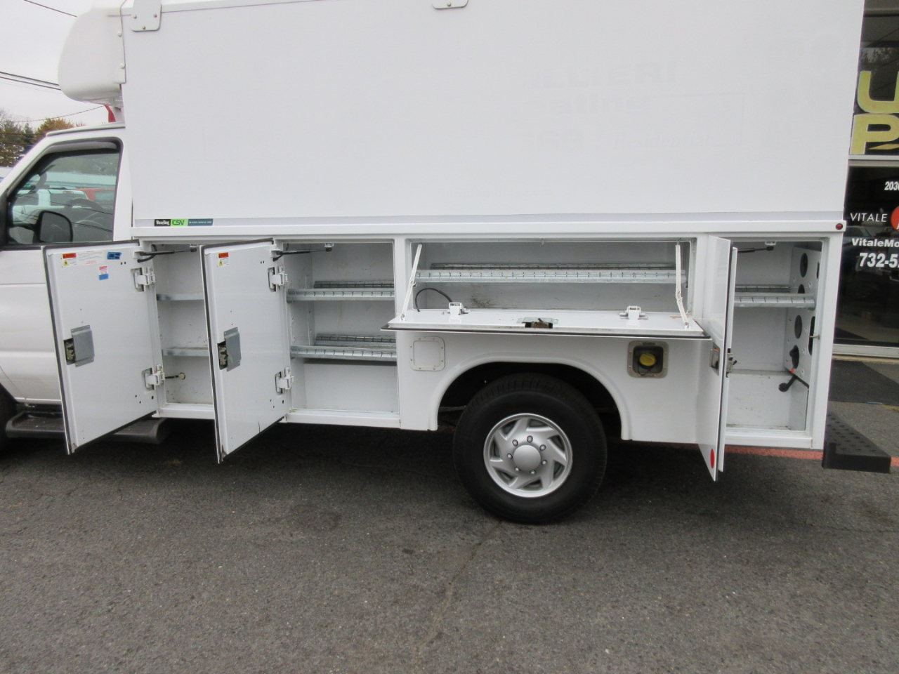 Ford Econoline E-350 Super Duty 2016 Ford Econoline E-350 Super Duty 2016