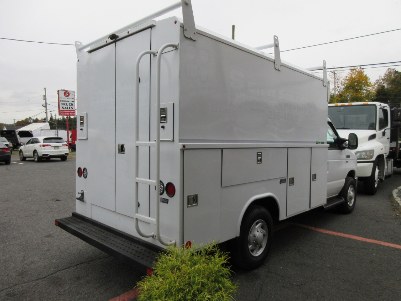 Ford Econoline E-350 Super Duty 2016 Ford Econoline E-350 Super Duty 2016