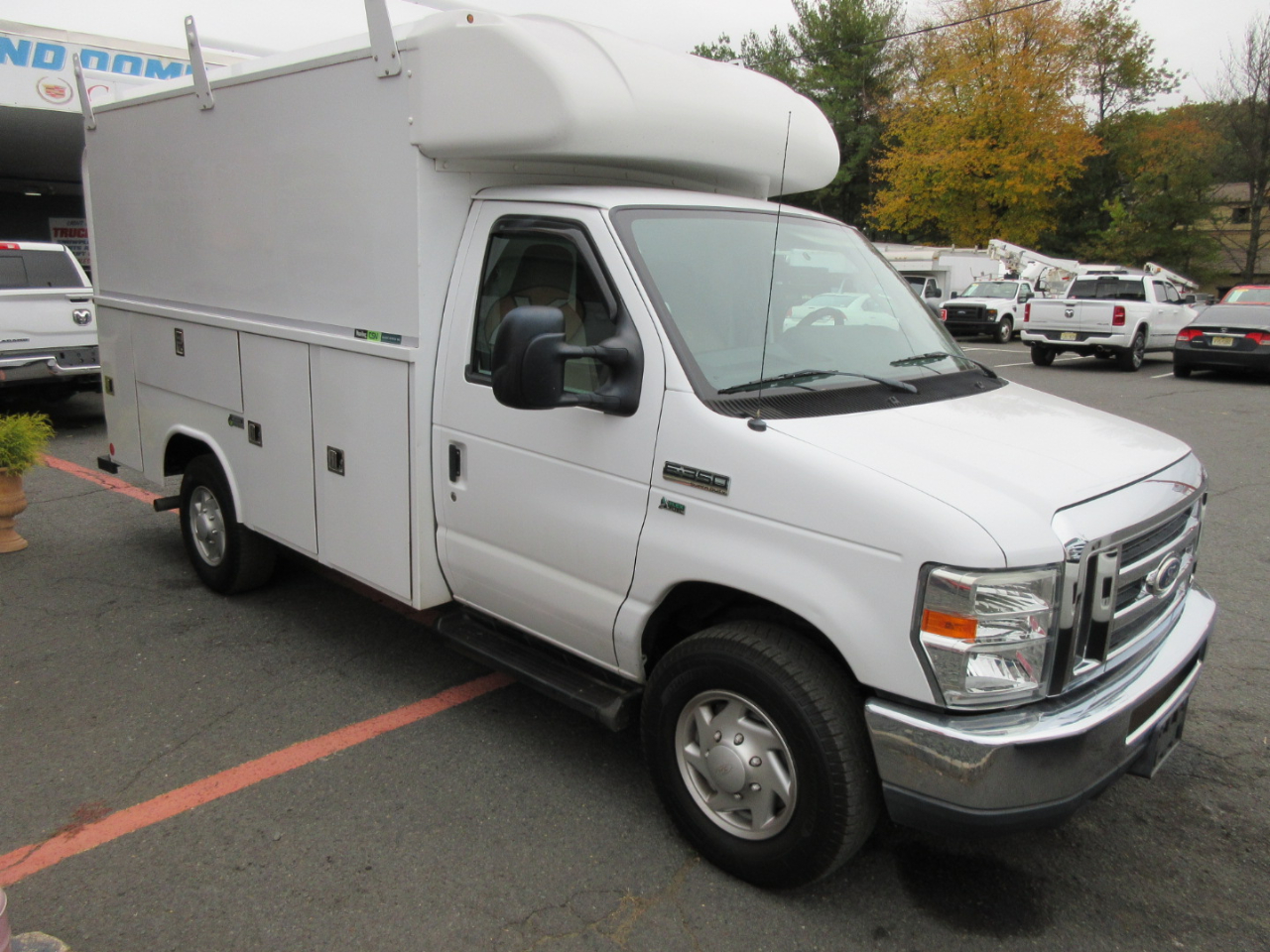 Ford Econoline E-350 Super Duty 2016 Ford Econoline E-350 Super Duty 2016