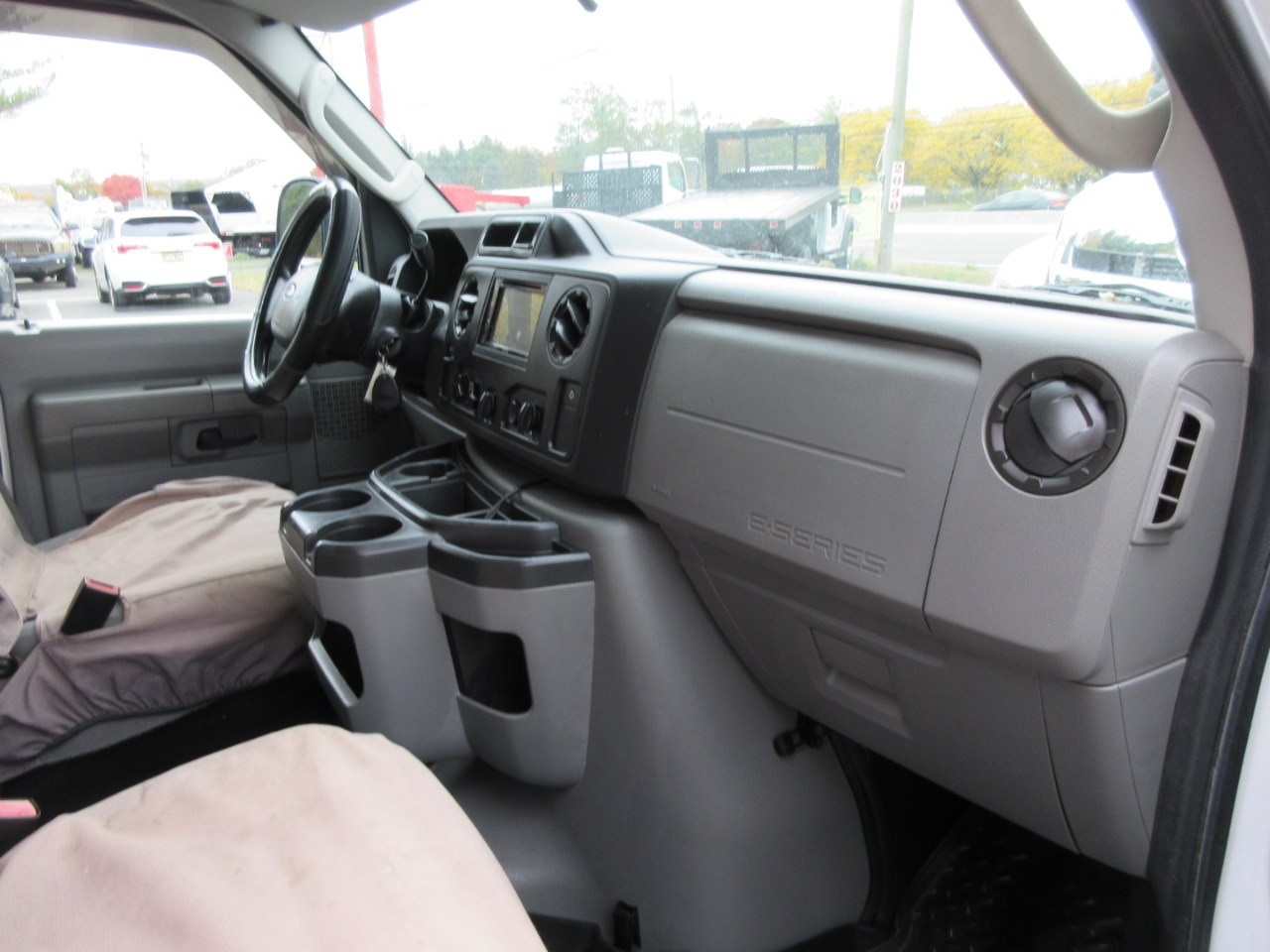 Ford Econoline E-350 Super Duty 2016 Ford Econoline E-350 Super Duty 2016