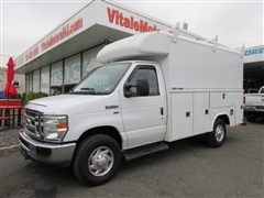 2016 Ford Econoline 
