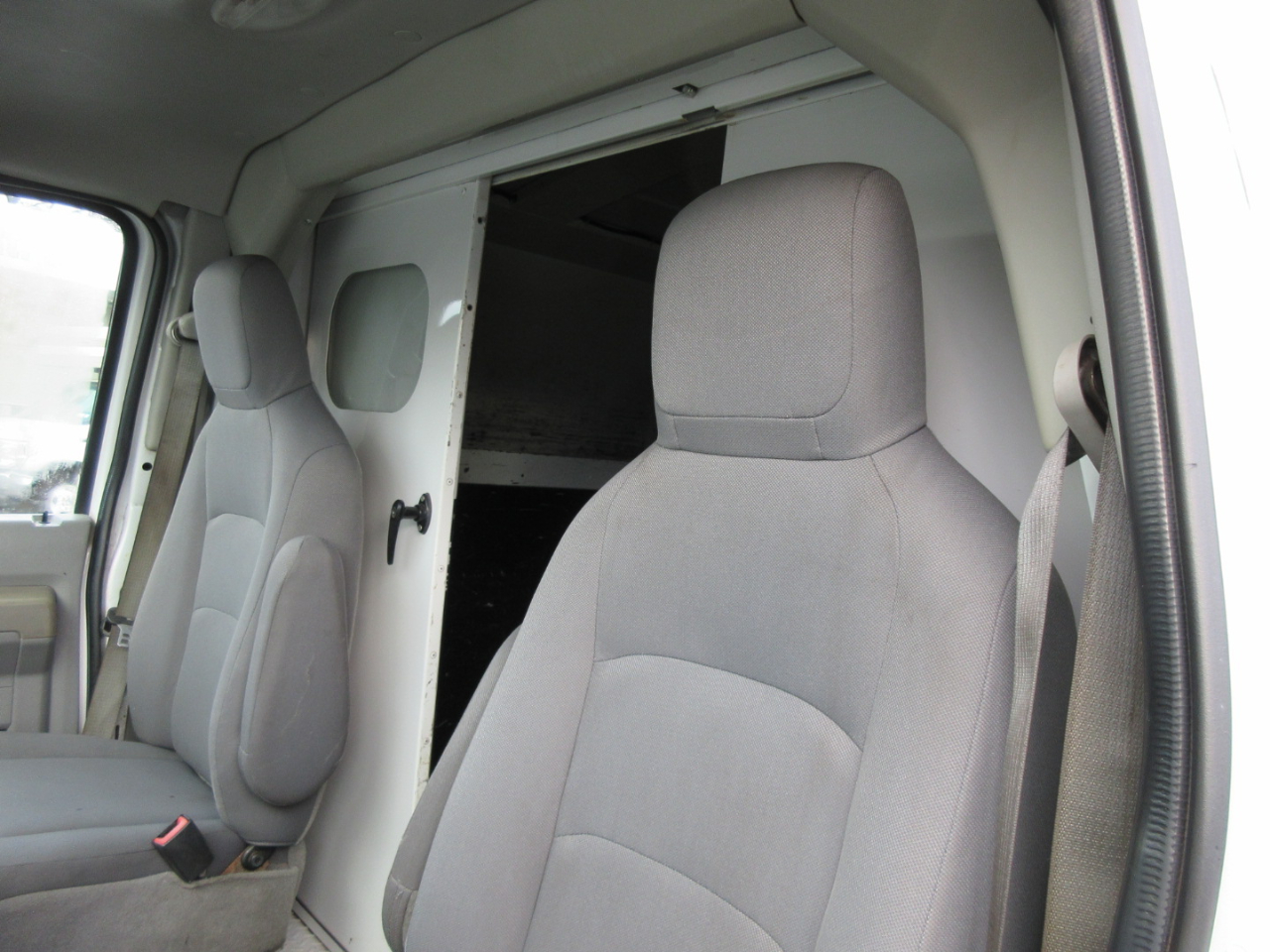 Ford Econoline  2011