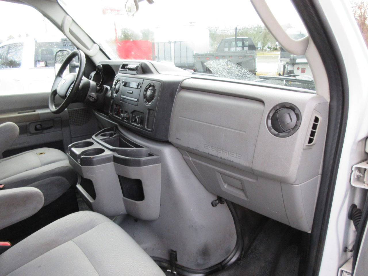 Ford Econoline  2011