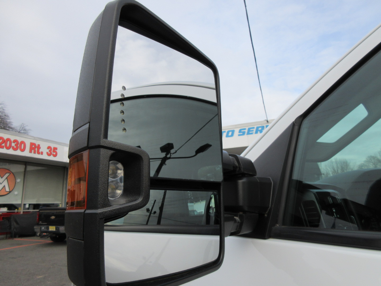 Chevrolet Silverado Medium Duty  2021