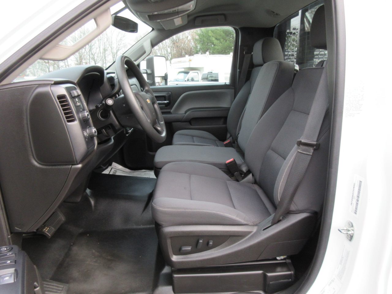 Chevrolet Silverado Medium Duty  2021