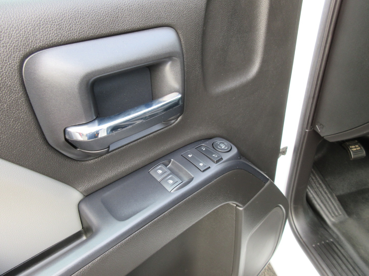 Chevrolet Silverado Medium Duty  2021