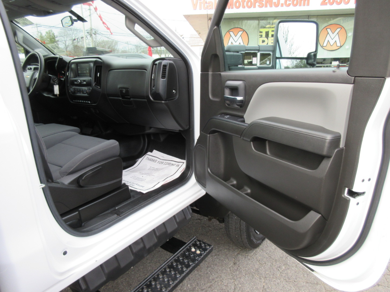 Chevrolet Silverado Medium Duty  2021