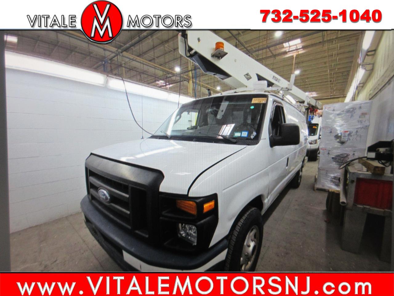 2012 Ford Econoline E-350 BUCKET TRUCK VAN
