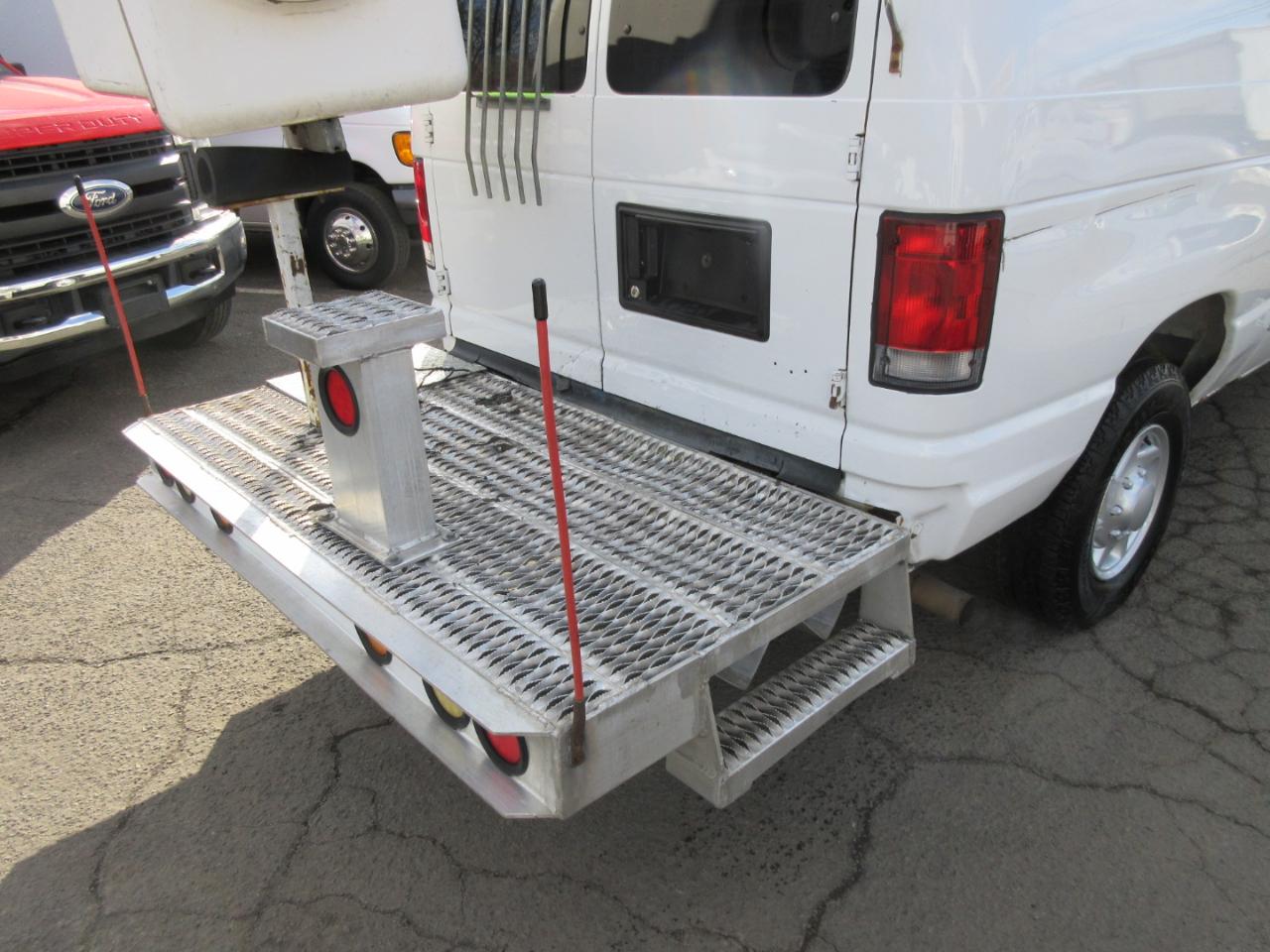 Ford Econoline  2012