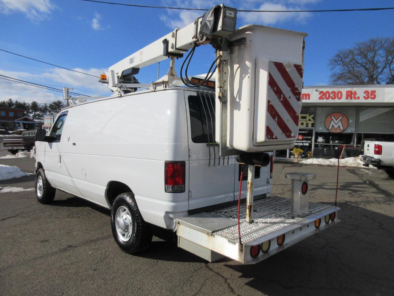 Ford Econoline  2012