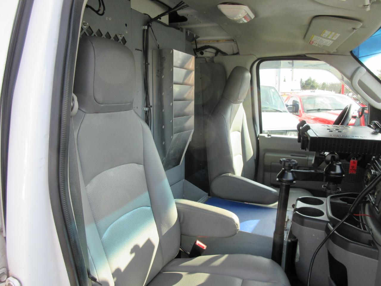 Ford Econoline  2012