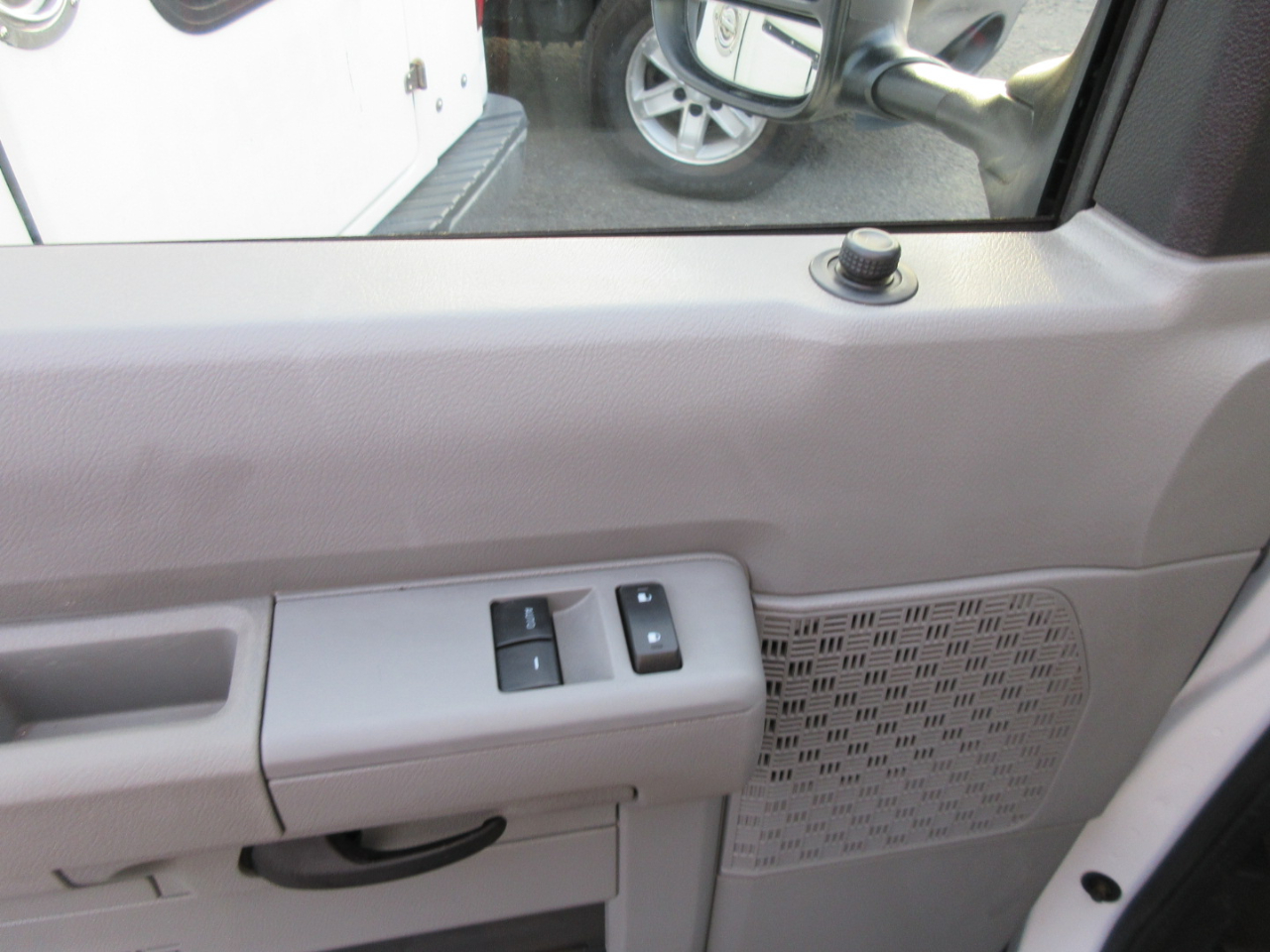 Ford Econoline  2019