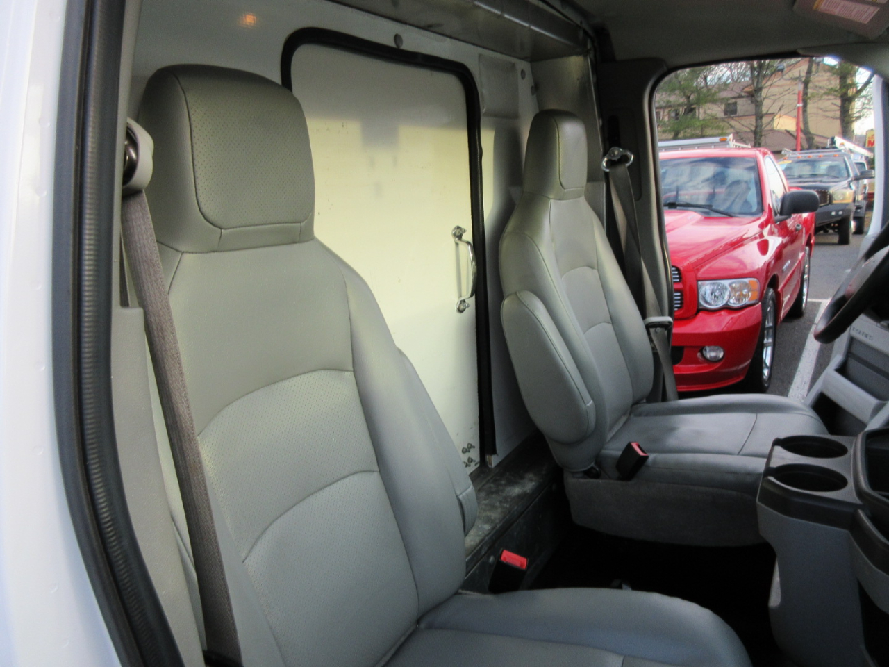 Ford Econoline  2019