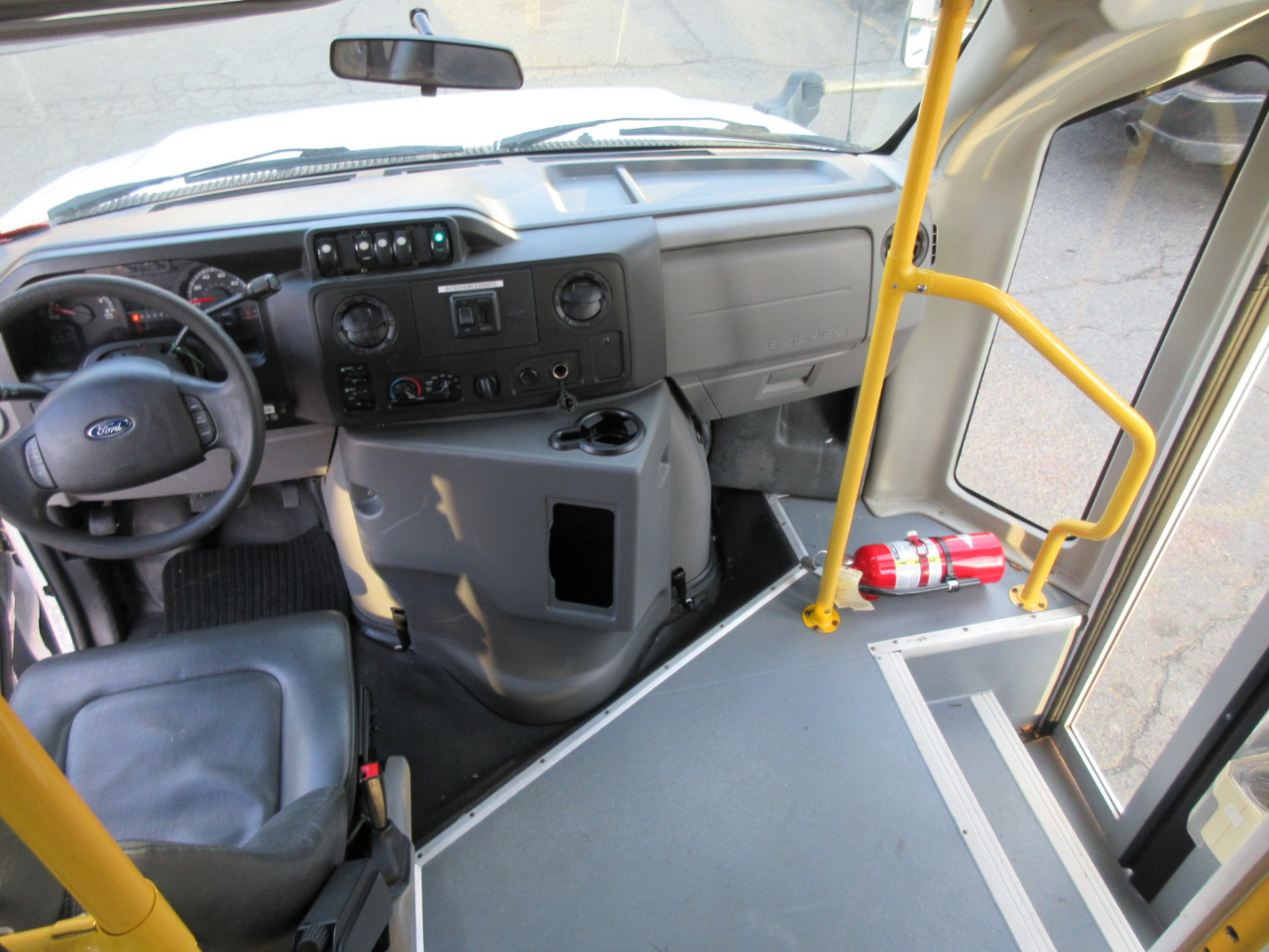 Ford Econoline E450 2017