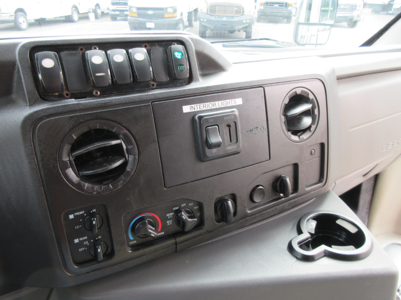 Ford Econoline  2017