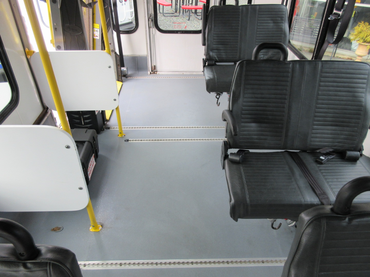 Ford Econoline  2017