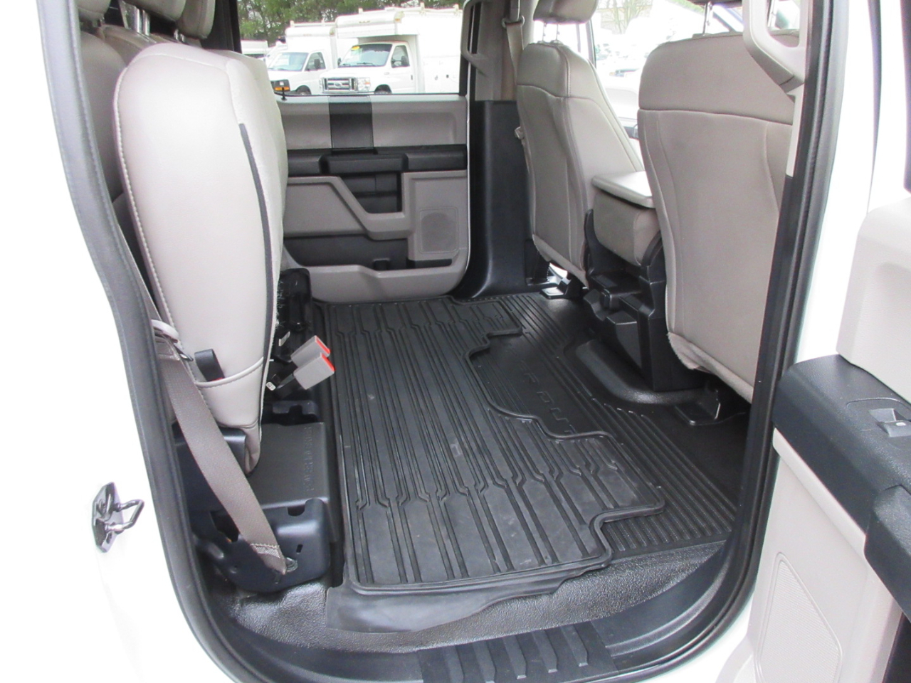 Ford F-250 SD XL Crew Cab Long Bed 4WD 2019