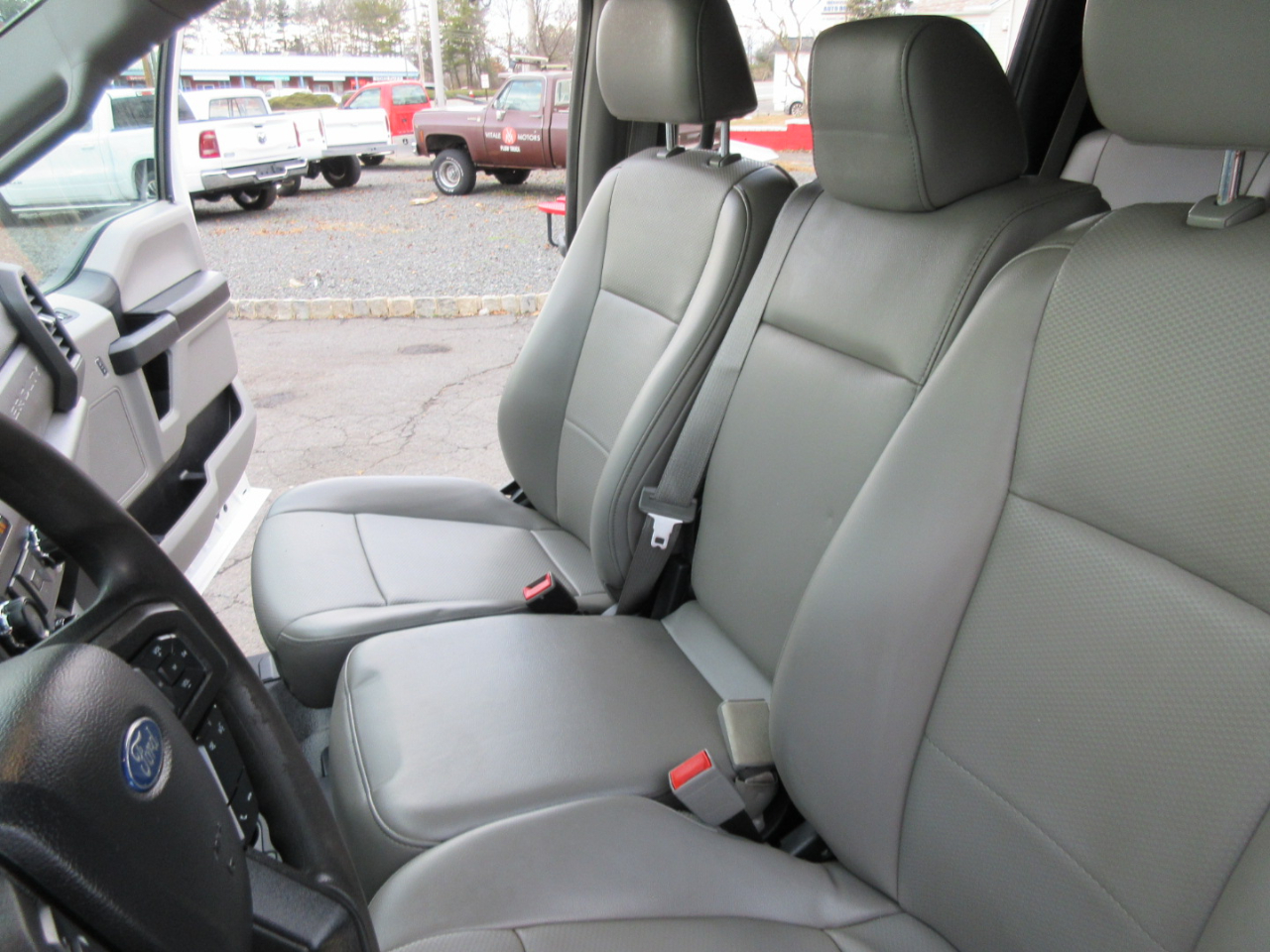 Ford F-250 SD XL Crew Cab Long Bed 4WD 2019