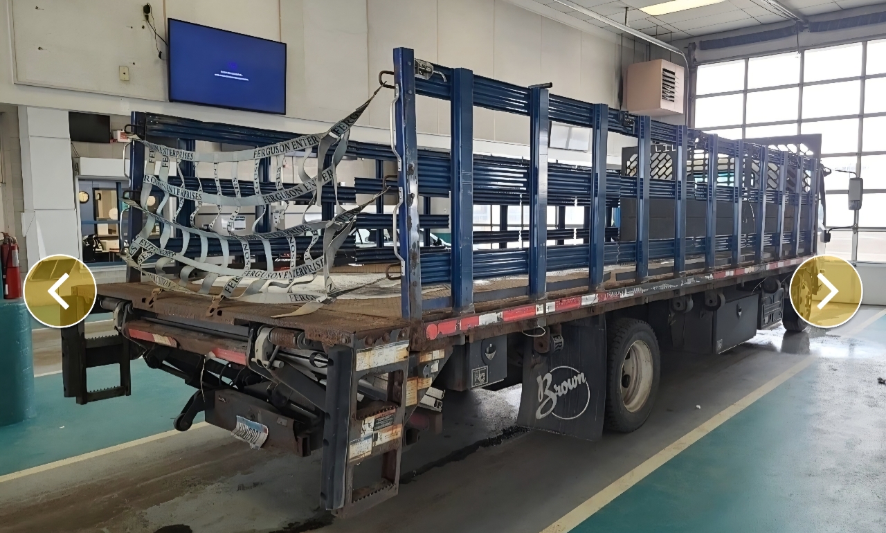 Isuzu NRR DSL REG AT  2017